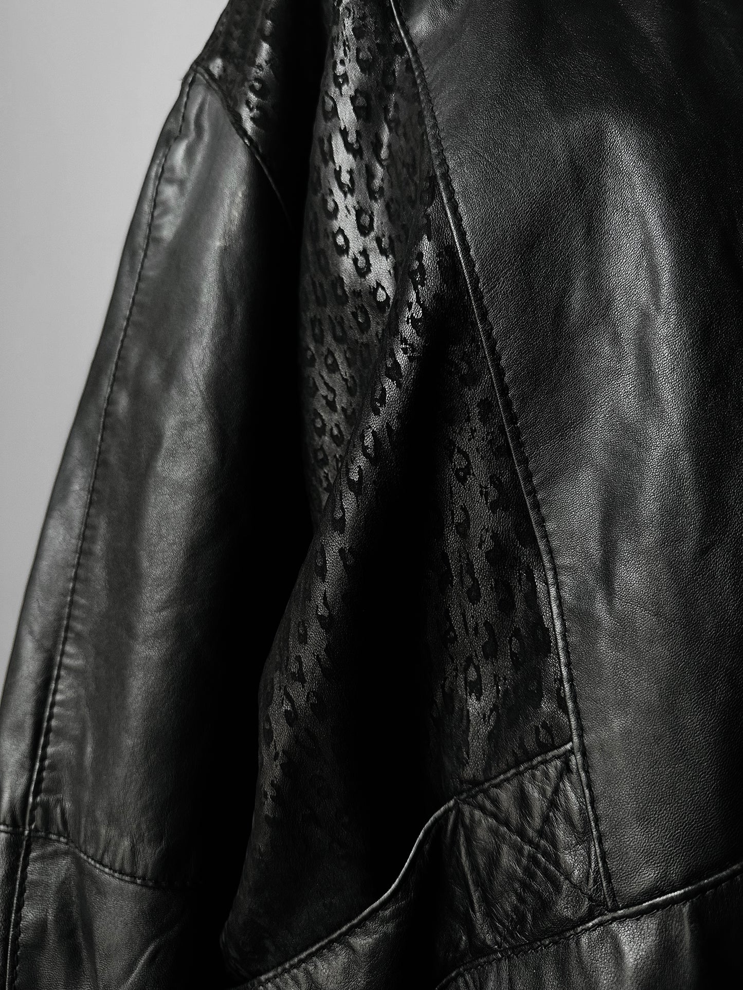 1980s Black Buttery Soft Animal Print Leather Jacket - Sz. M