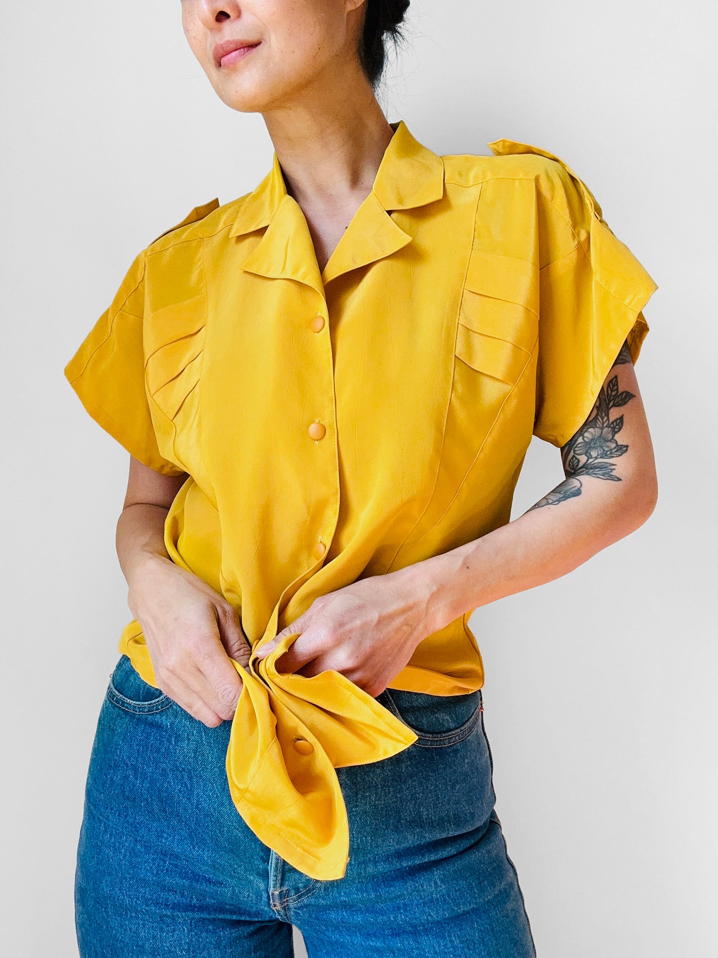 1980s Mustard Yellow Button Front Short Sleeve Blouse - Sz. S/M