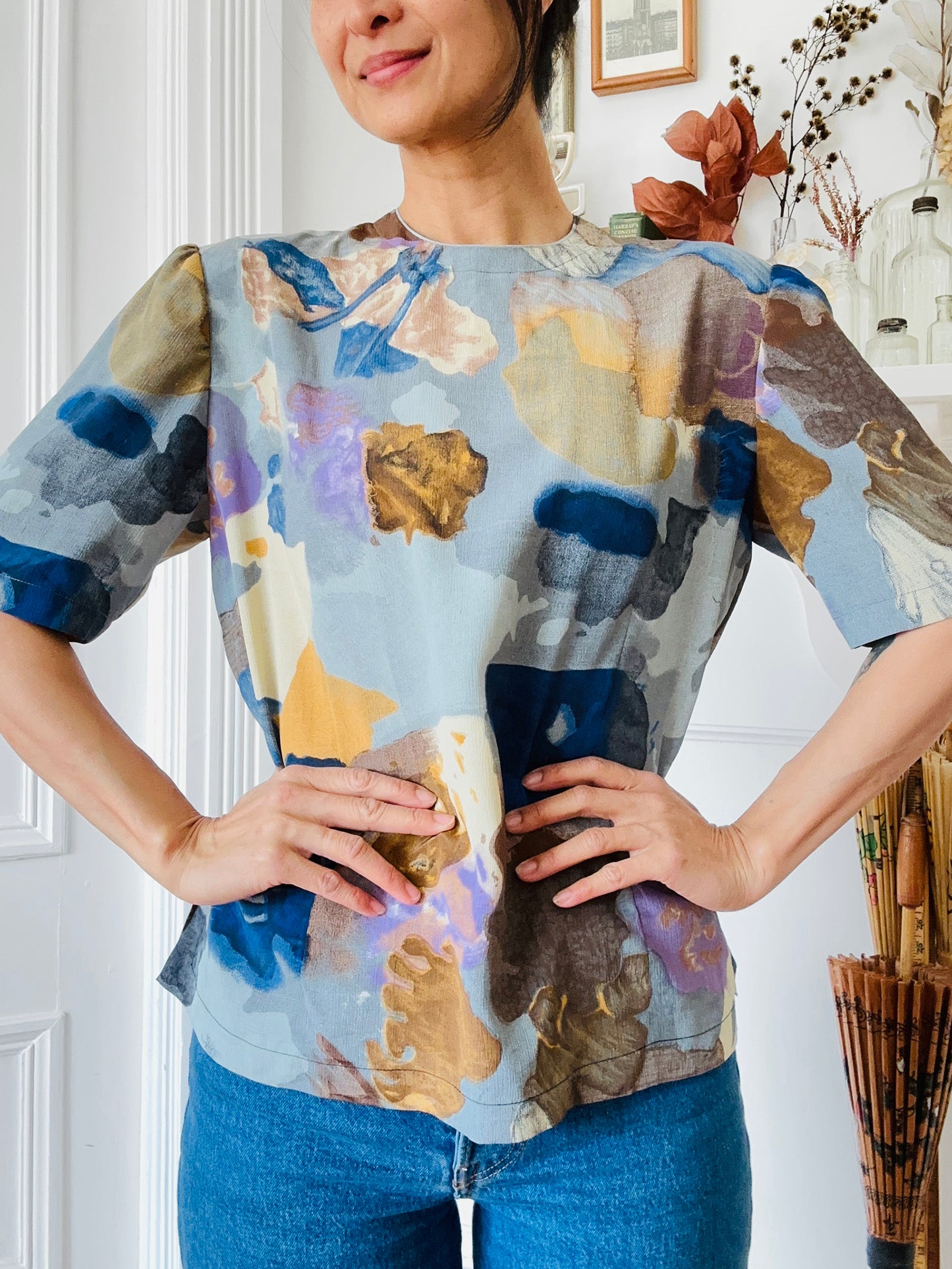 1980s Painterly Multi Tone Short Sleeve Blouse  - Sz. S/M