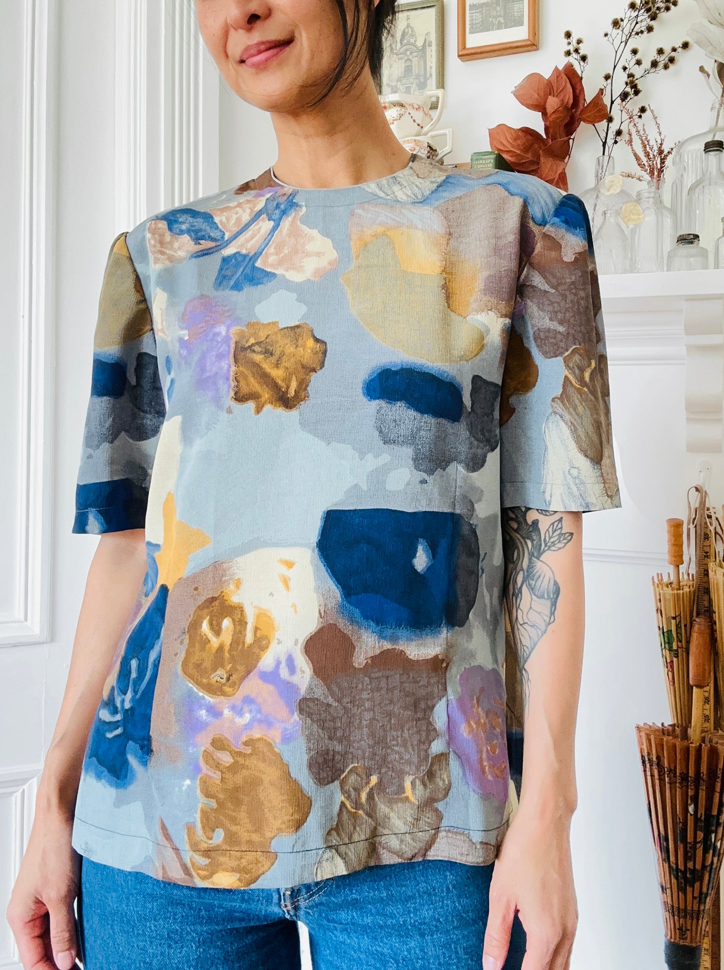 1980s Painterly Multi Tone Short Sleeve Blouse  - Sz. S/M