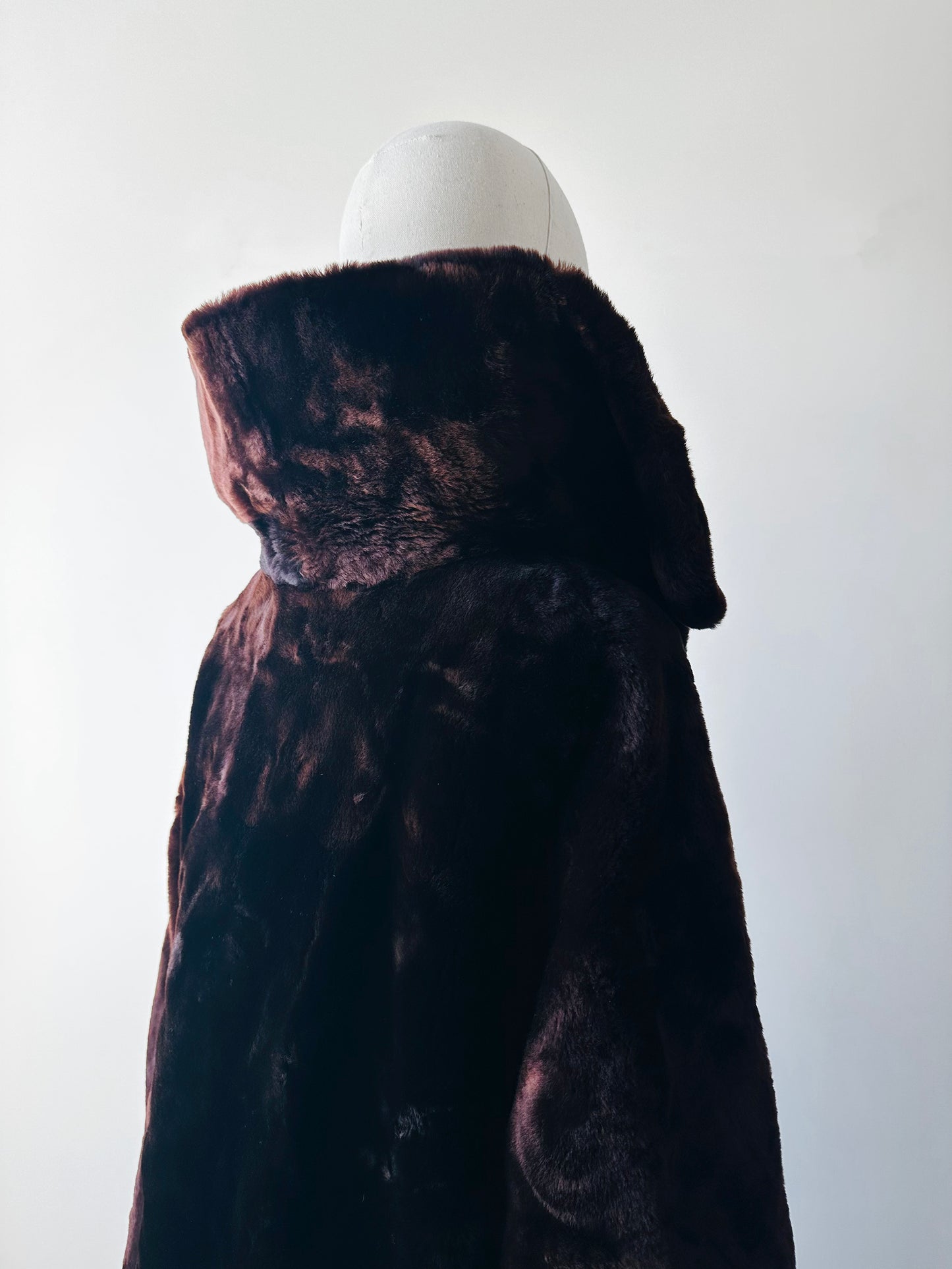 Mid-Century Deep Brown Alexander Becher and Eric's Southampton Lambswool A-Line Teddy Coat - Sz. Small