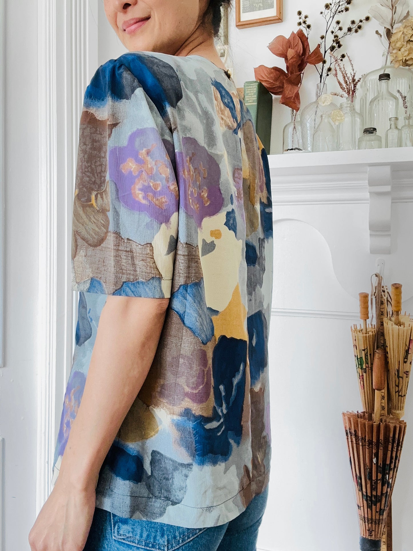 1980s Painterly Multi Tone Short Sleeve Blouse  - Sz. S/M