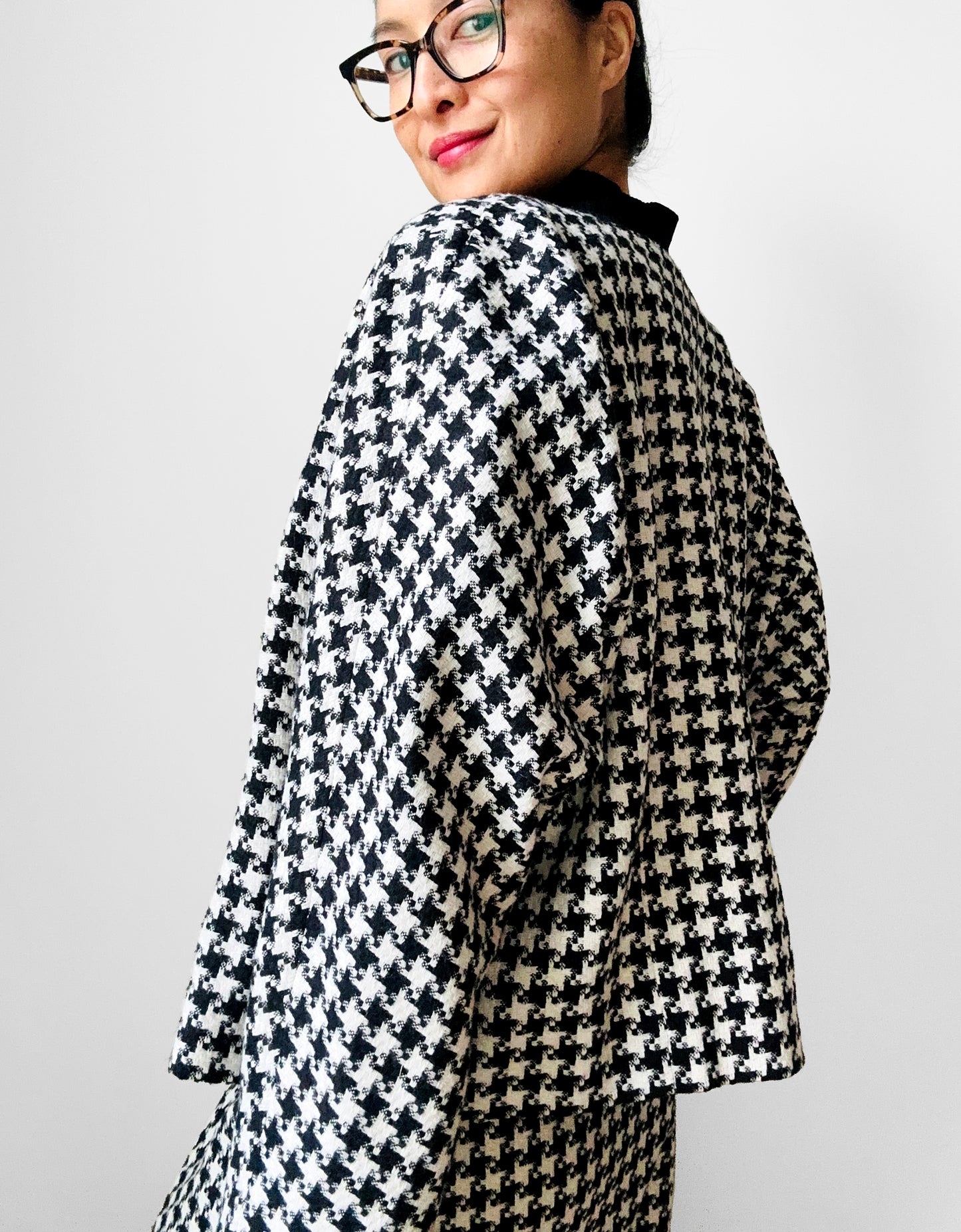 Late 70s - Early 80s Mister Leonard Canada Black and White Houndstooth Skirt and Blazer Set - Sz. L/XL