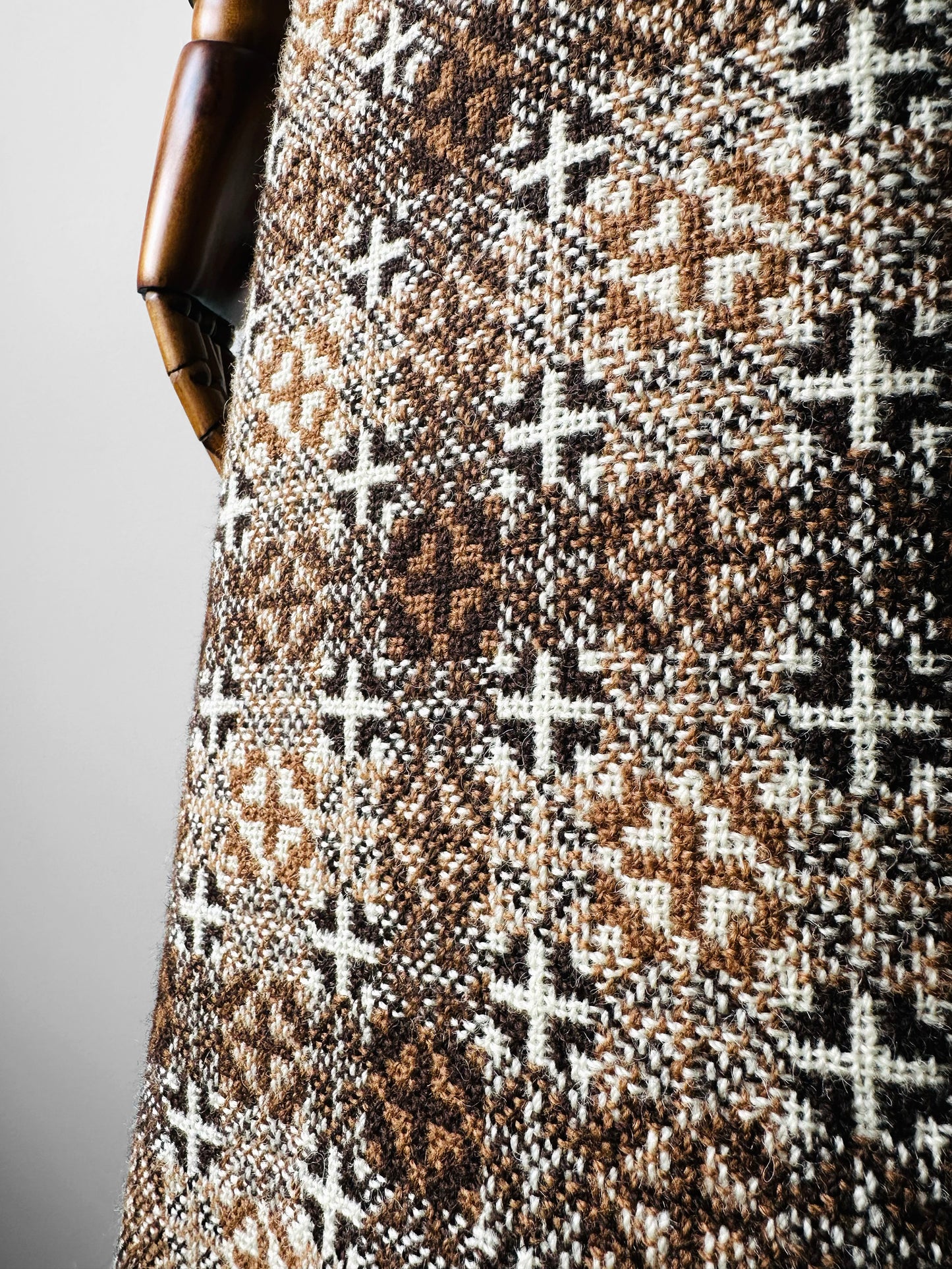 1960s - 1970s Brown and Cream Trefriw Woolen Suede Pocket Skirt and Vest Two-Piece Set - Sz. S/M