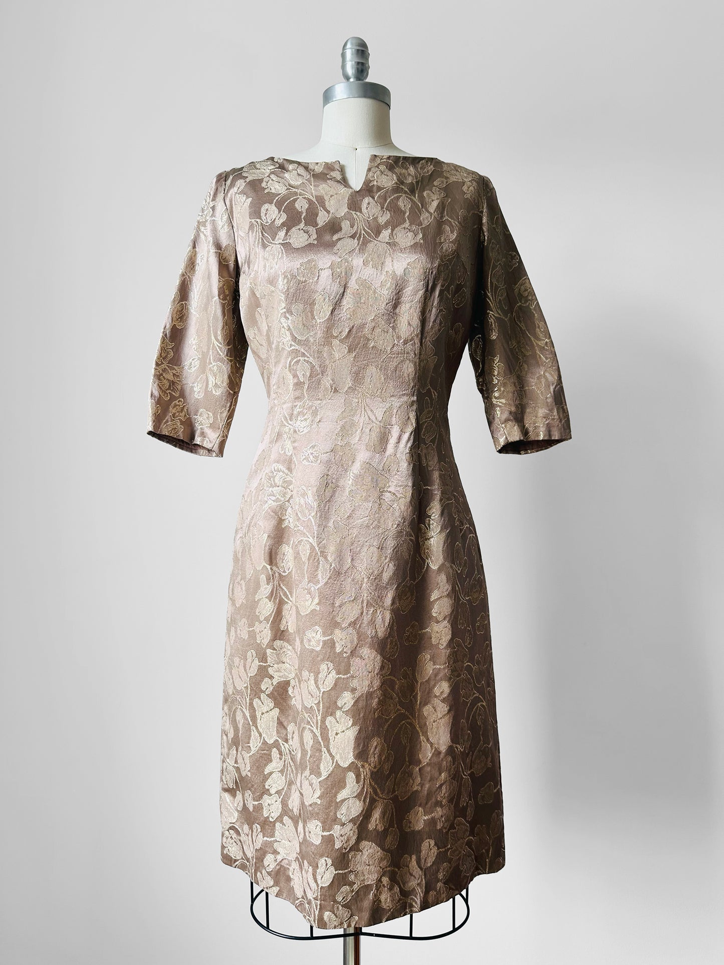 1960s Champagne Floral Shimmery Zip Back Floral Dress - Sz. Sm