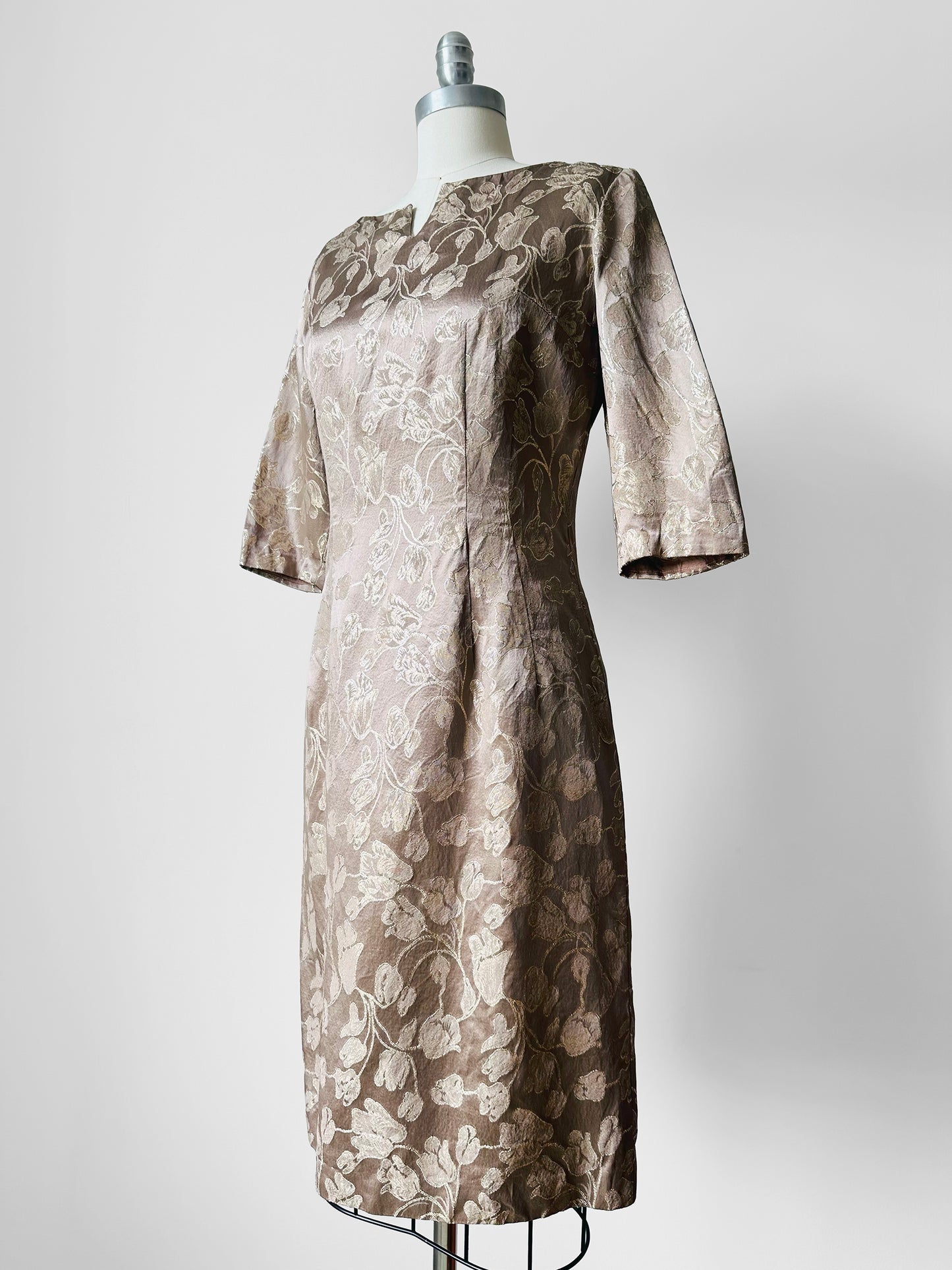 1960s Champagne Floral Shimmery Zip Back Floral Dress - Sz. Sm