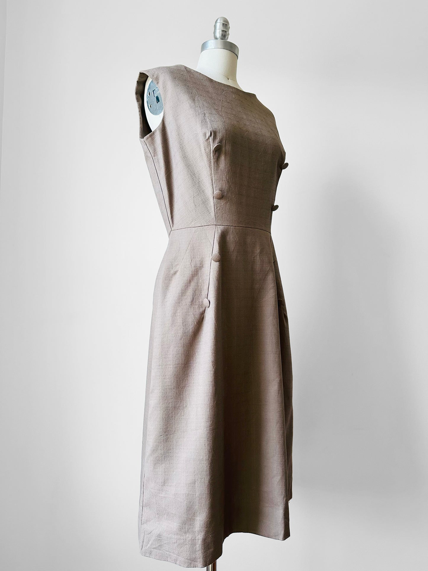 1960s Greige Zip Back Little Devil Button Detail Dress - Sz. M
