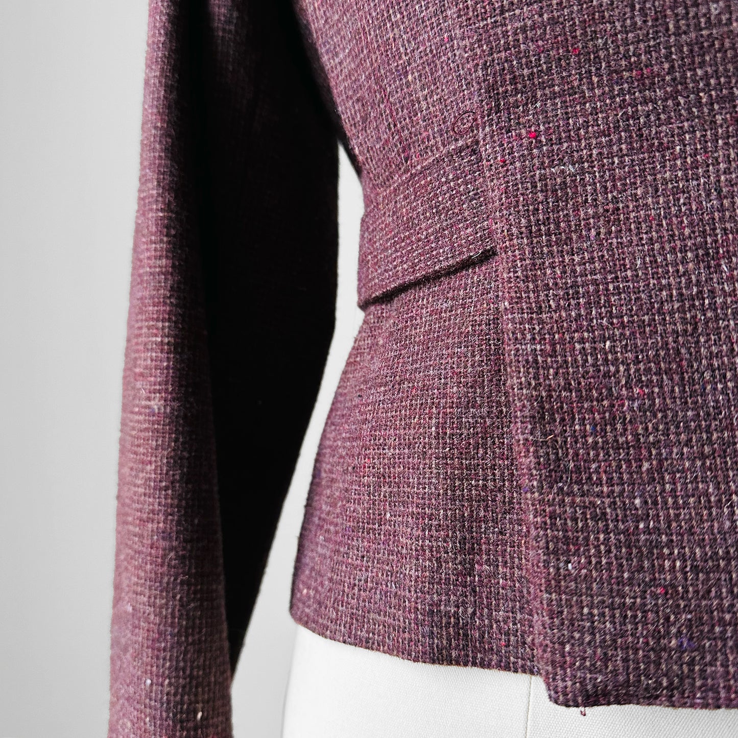 1970s - 1980s Mauve Tweed Tapered Waist Peplum Blazer Jacket - Sz. Sm