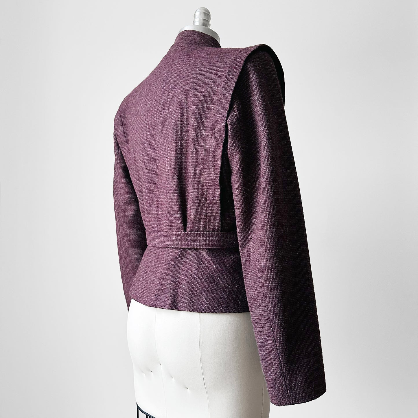 1970s - 1980s Mauve Tweed Tapered Waist Peplum Blazer Jacket - Sz. Sm