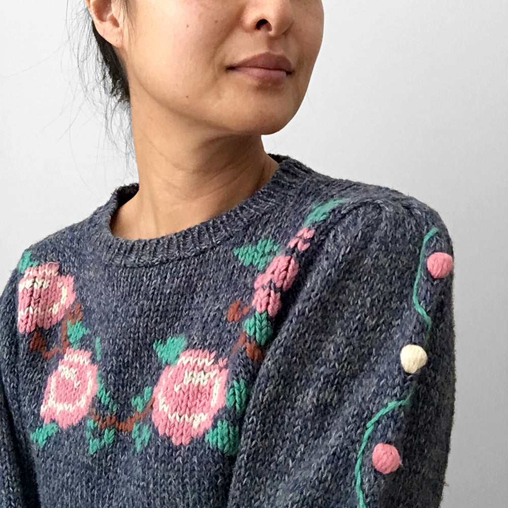 1970s Bobble-Knit Hand-Knit Handmade Floral Pullover Sweater