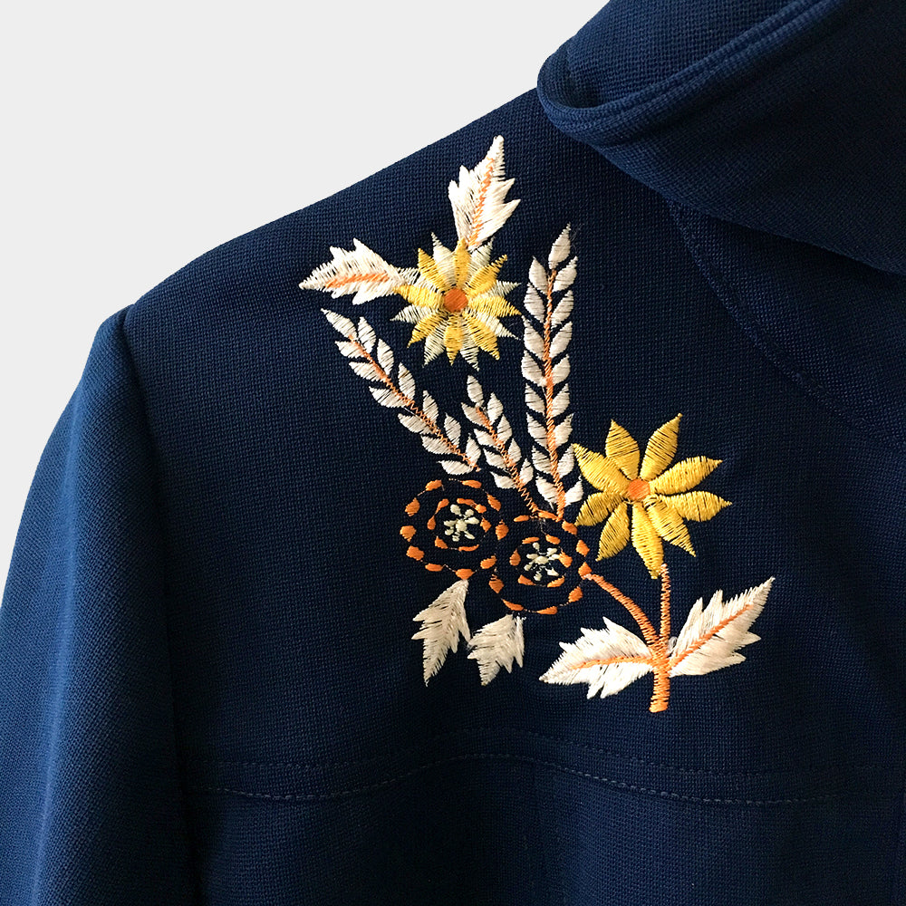 1970s Navy Long-Sleeve Floral Embroidered Front Pocket Shirt