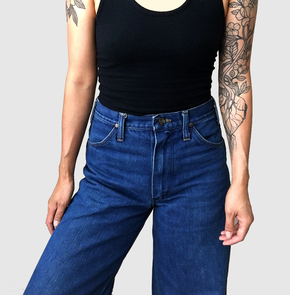 1970s High-Waisted Wide-Legged Denim Wrangler Blue Jeans