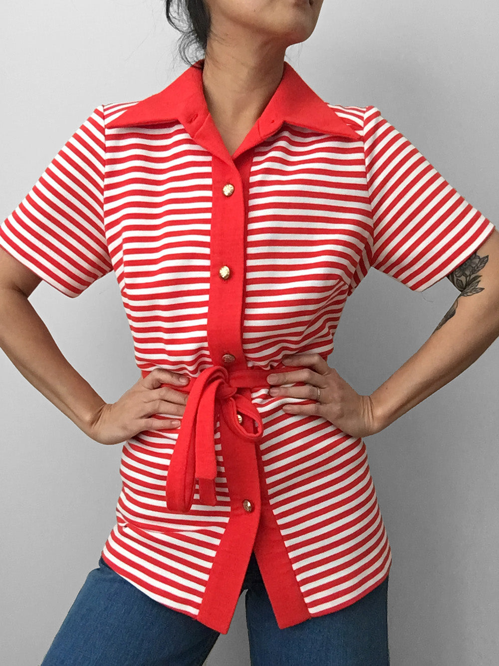 1970s Red and White Striped Wide-Lapel Belted Button-Front Short Sleeve Shirt