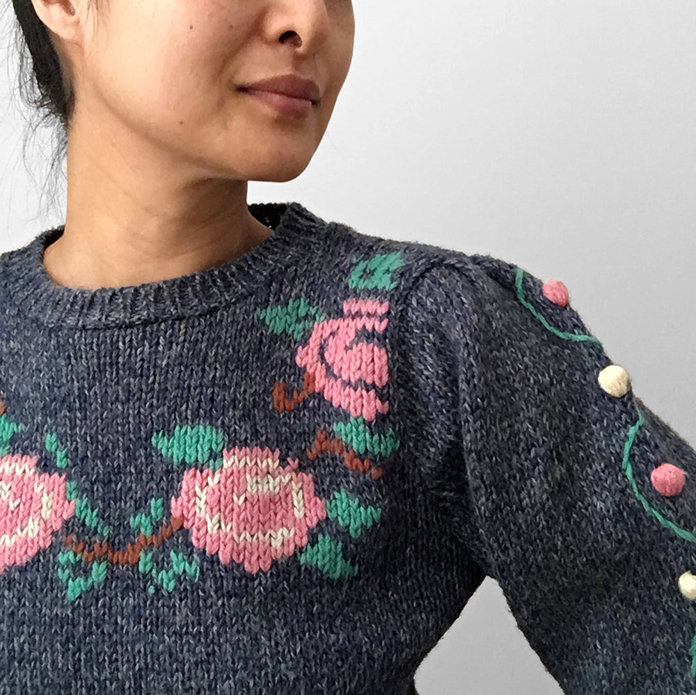 1970s Bobble-Knit Hand-Knit Handmade Floral Pullover Sweater