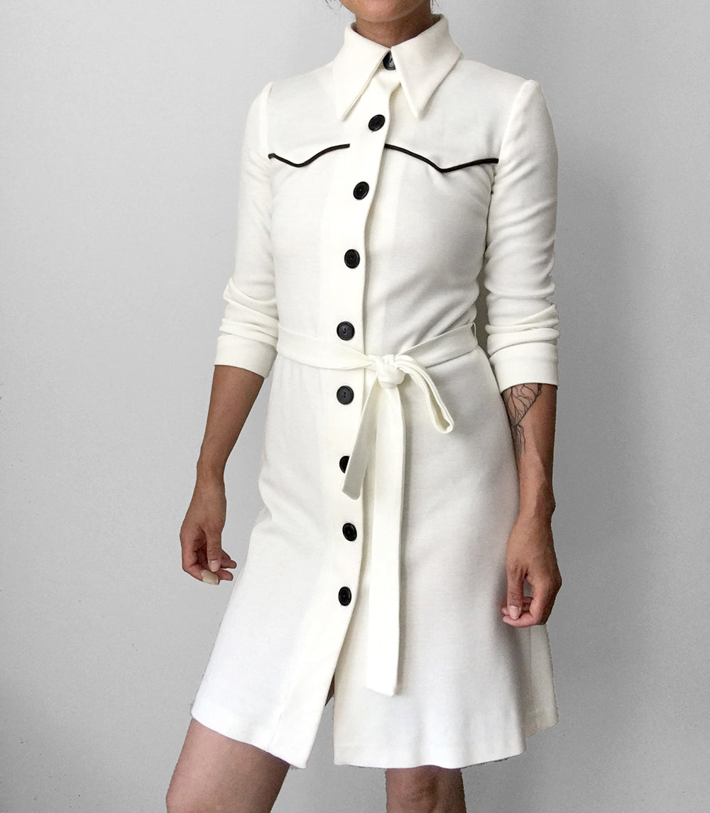 1970s Made in Canada Wide Lapel Button Up Off-White Belted Shirt Dress