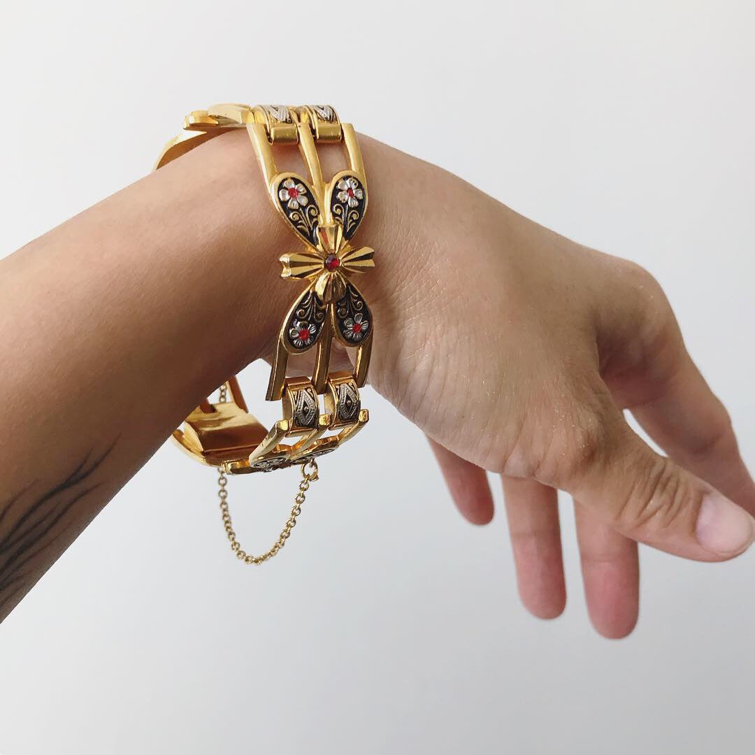 1950s Gold-Toned Floral Link Bracelet