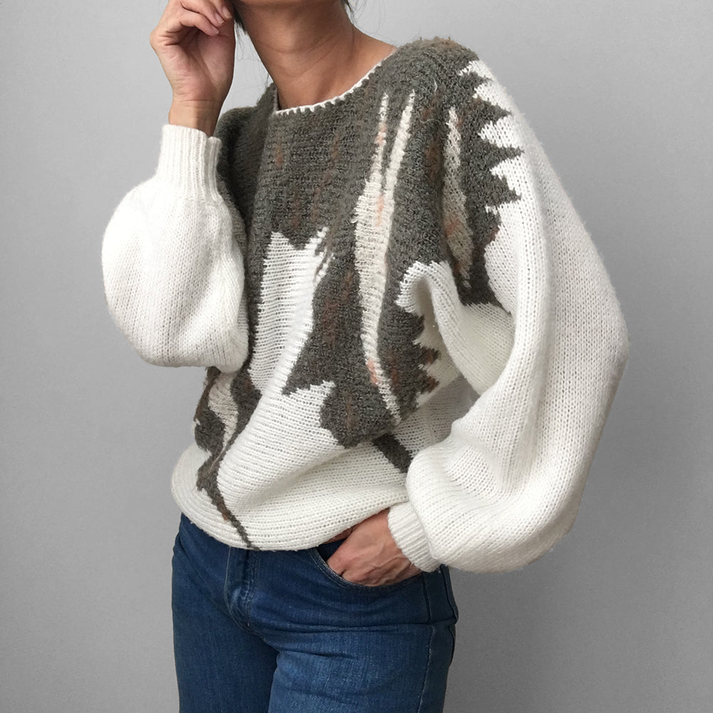 1980s Patterned Wing Sleeve Knit Sweater