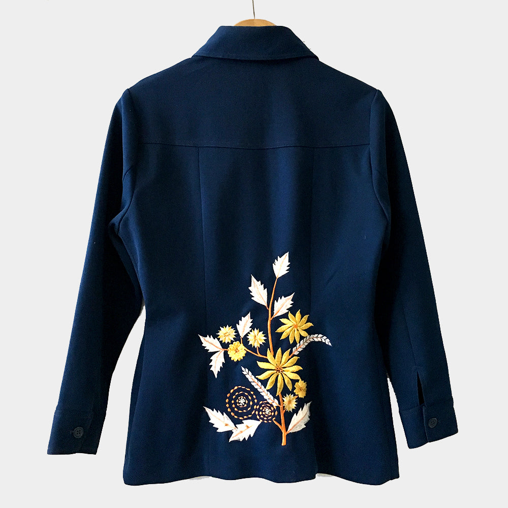 1970s Navy Long-Sleeve Floral Embroidered Front Pocket Shirt