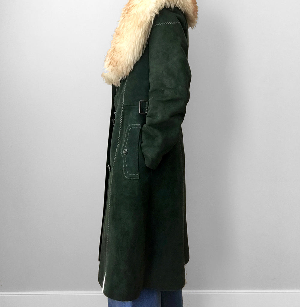 1970s Made in England Faux Fur Collared Hunter-Green Suede Leather Belted Coat