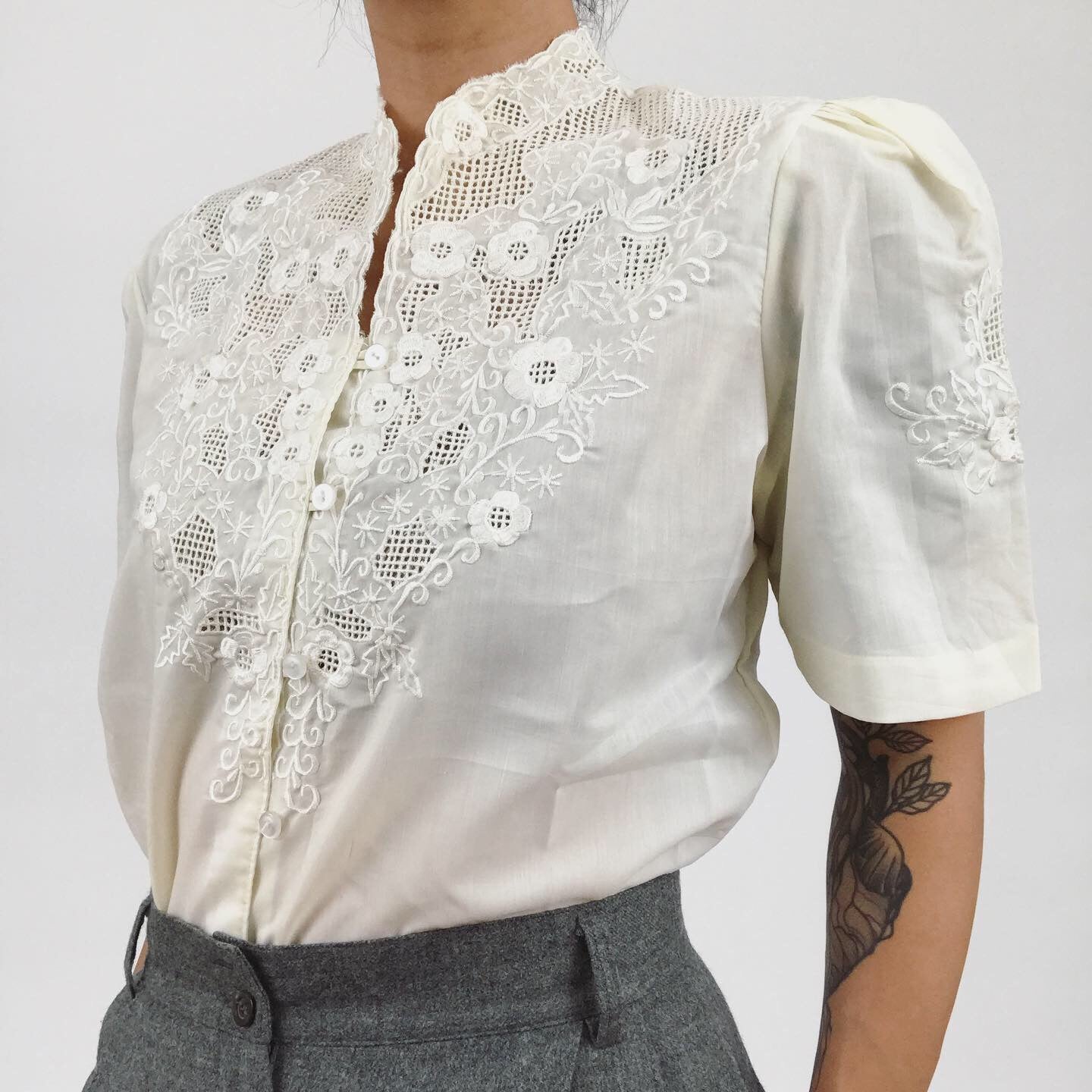 Cream Floral Embroidered Lace Button-Front Short Sleeve Shirt