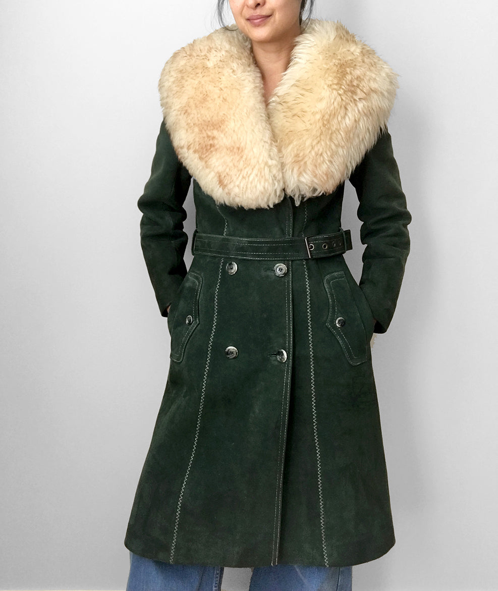 1970s Made in England Faux Fur Collared Hunter-Green Suede Leather Belted Coat