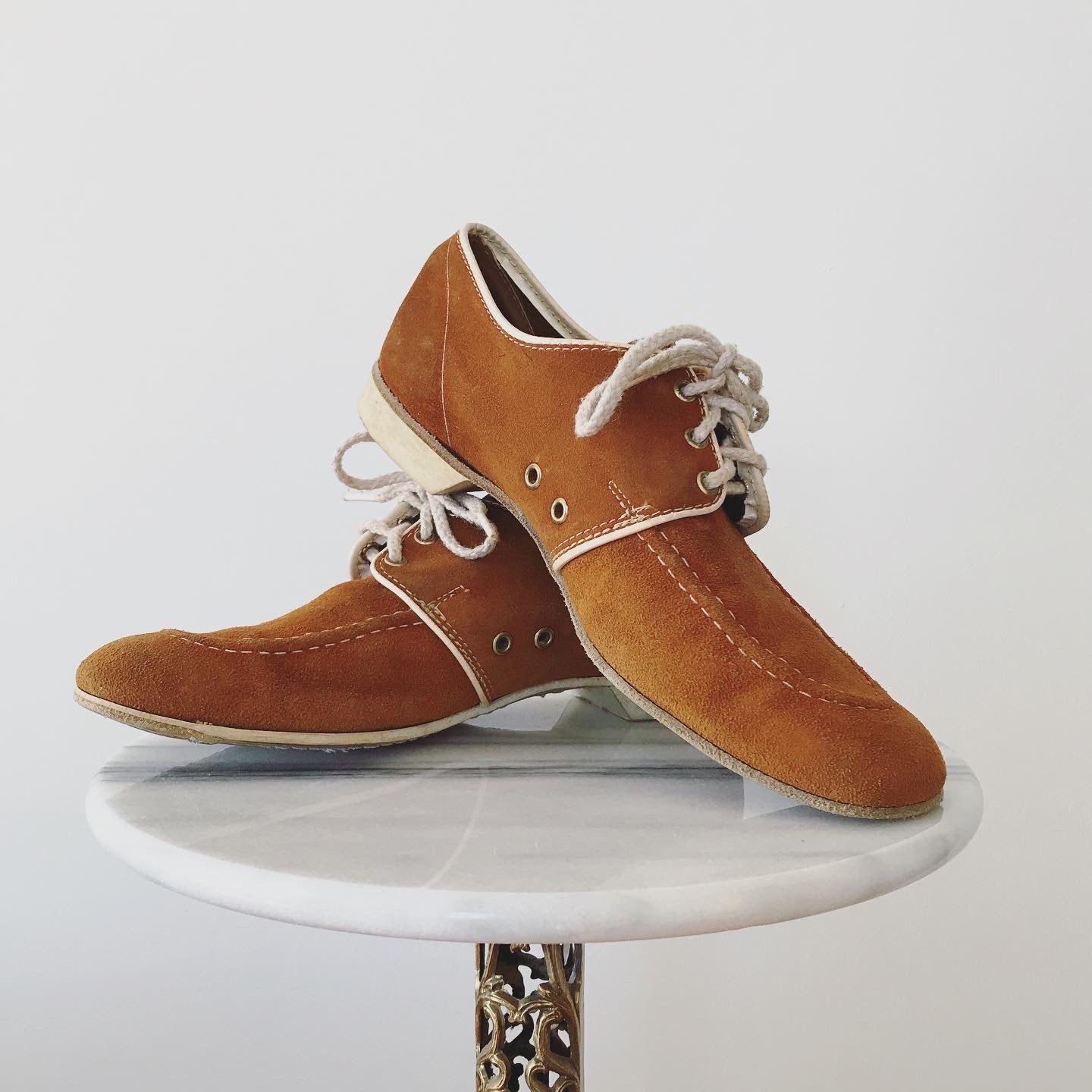 1960s Tobacco Brown Suede Lace-Up Soft-Soled Leather Lace-Up Shoe