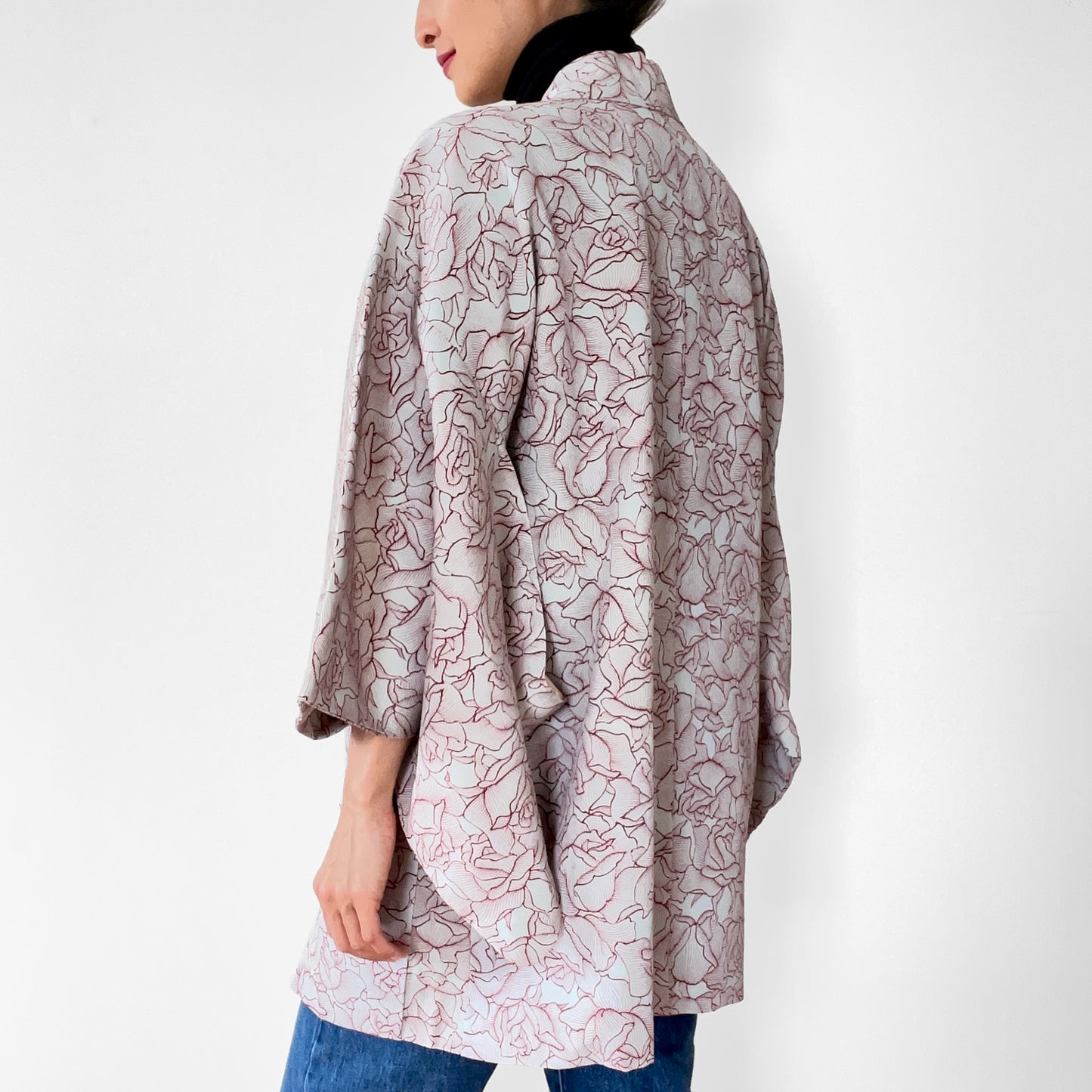 Rose Patterned Silk-Crepe Kimono Haori Jacket