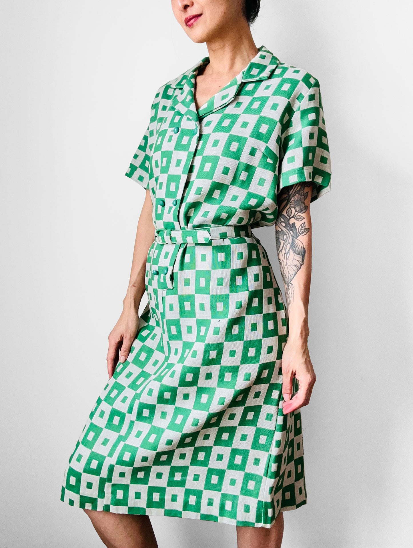 1960s Apple Green and White Patterned Button-Front Belted Knee-Length Dress - M/L