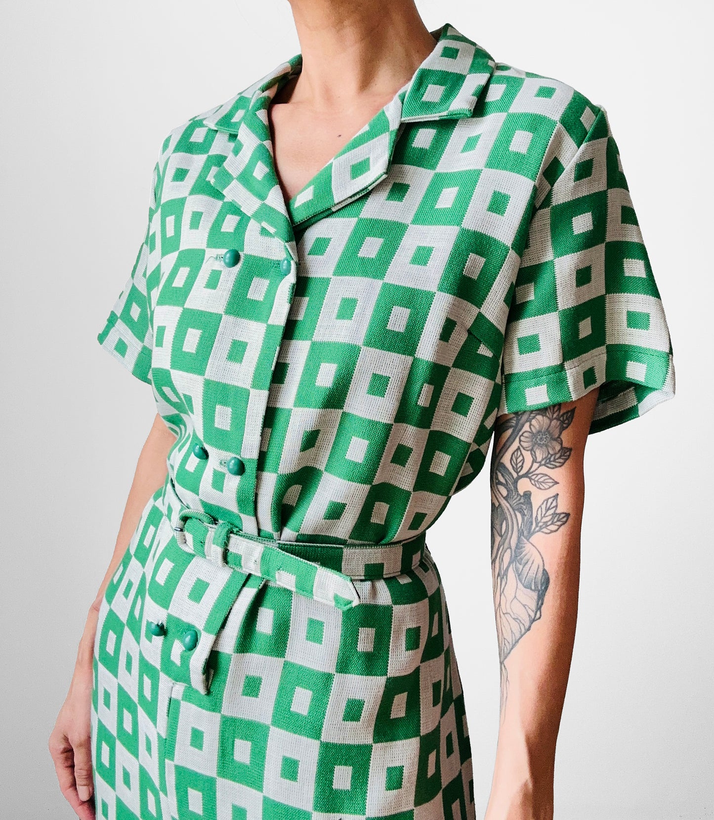 1960s Apple Green and White Patterned Button-Front Belted Knee-Length Dress - M/L