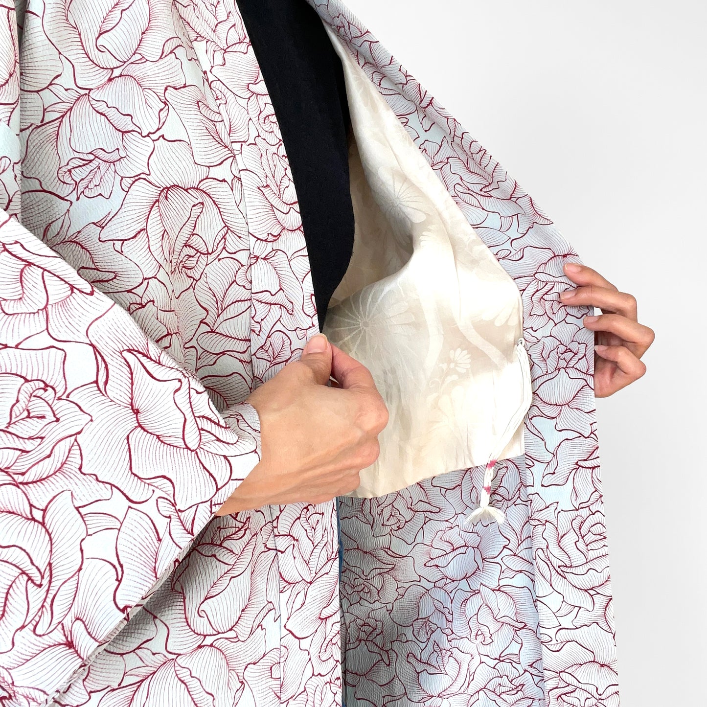 Rose Patterned Silk-Crepe Kimono Haori Jacket