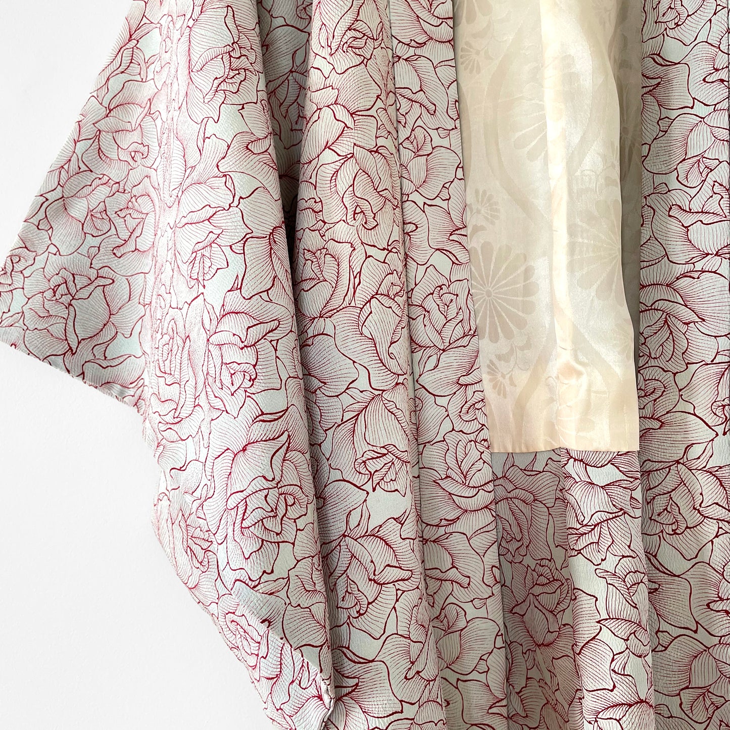 Rose Patterned Silk-Crepe Kimono Haori Jacket