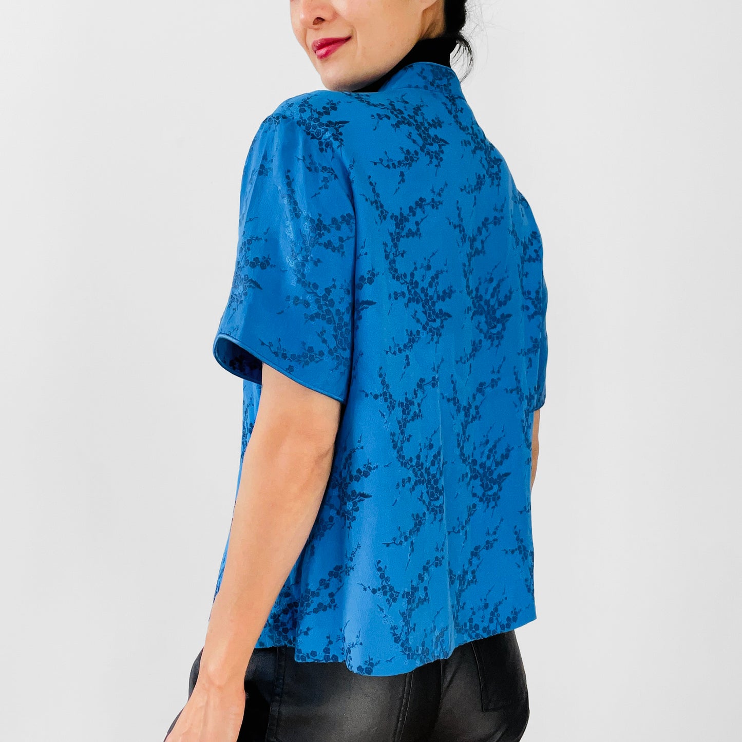 1980s Blue Silk Cheongsam Tone-On-Tone Floral Top