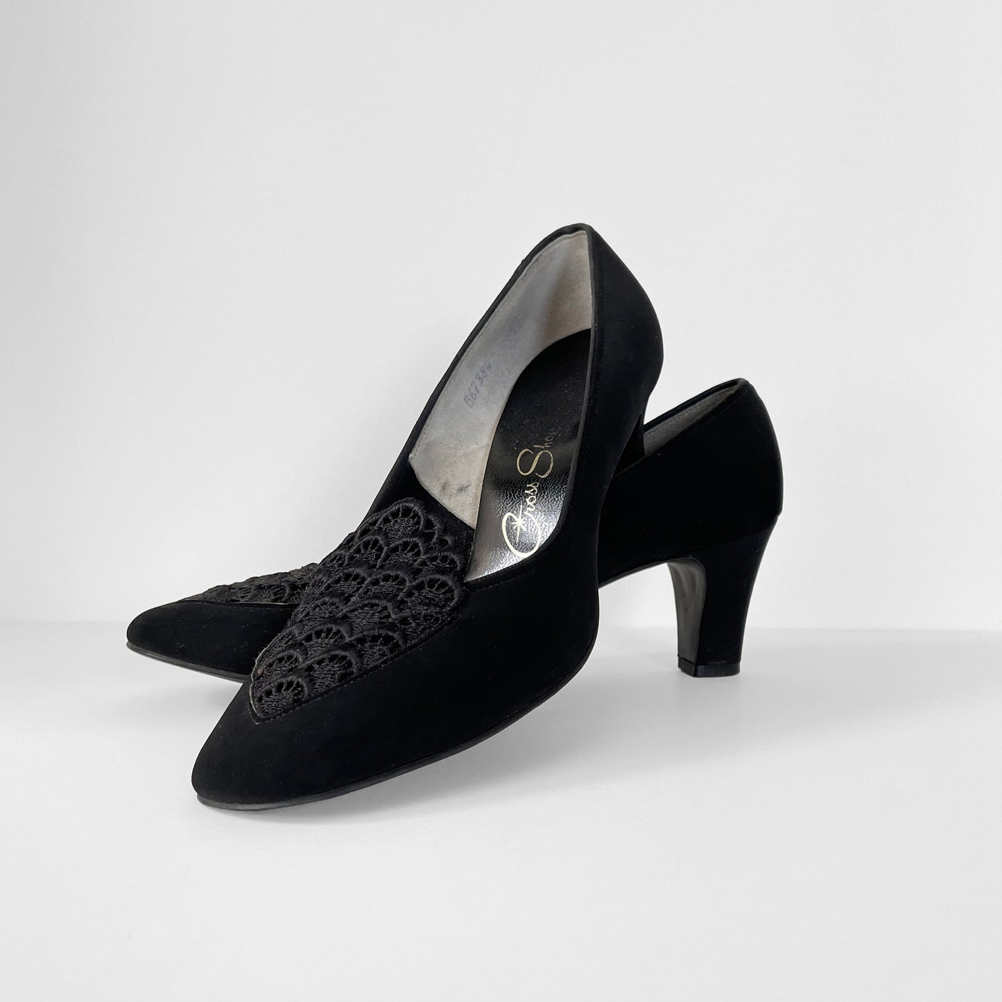 1960s Black Micro-Suede Lace Detailed Slip-On Heels - Sz. 5.5