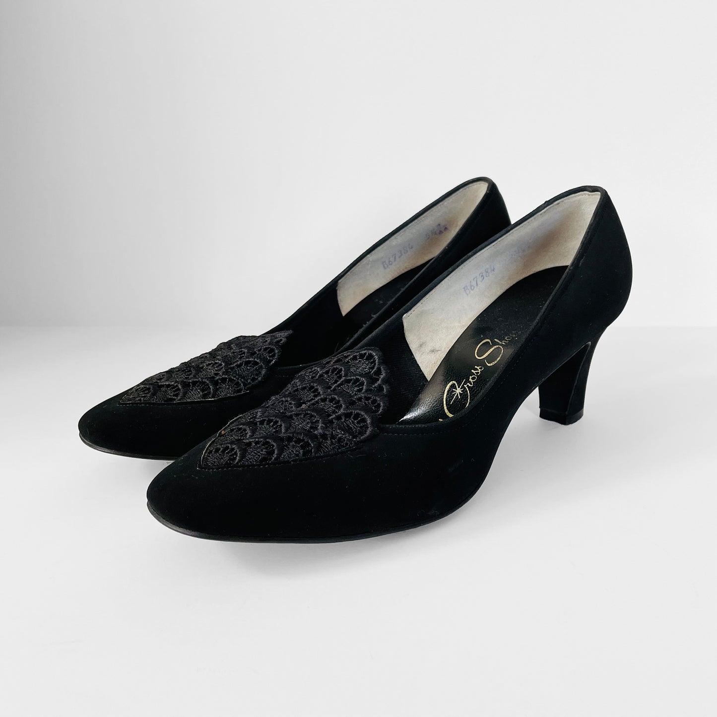 1960s Black Micro-Suede Lace Detailed Slip-On Heels - Sz. 5.5