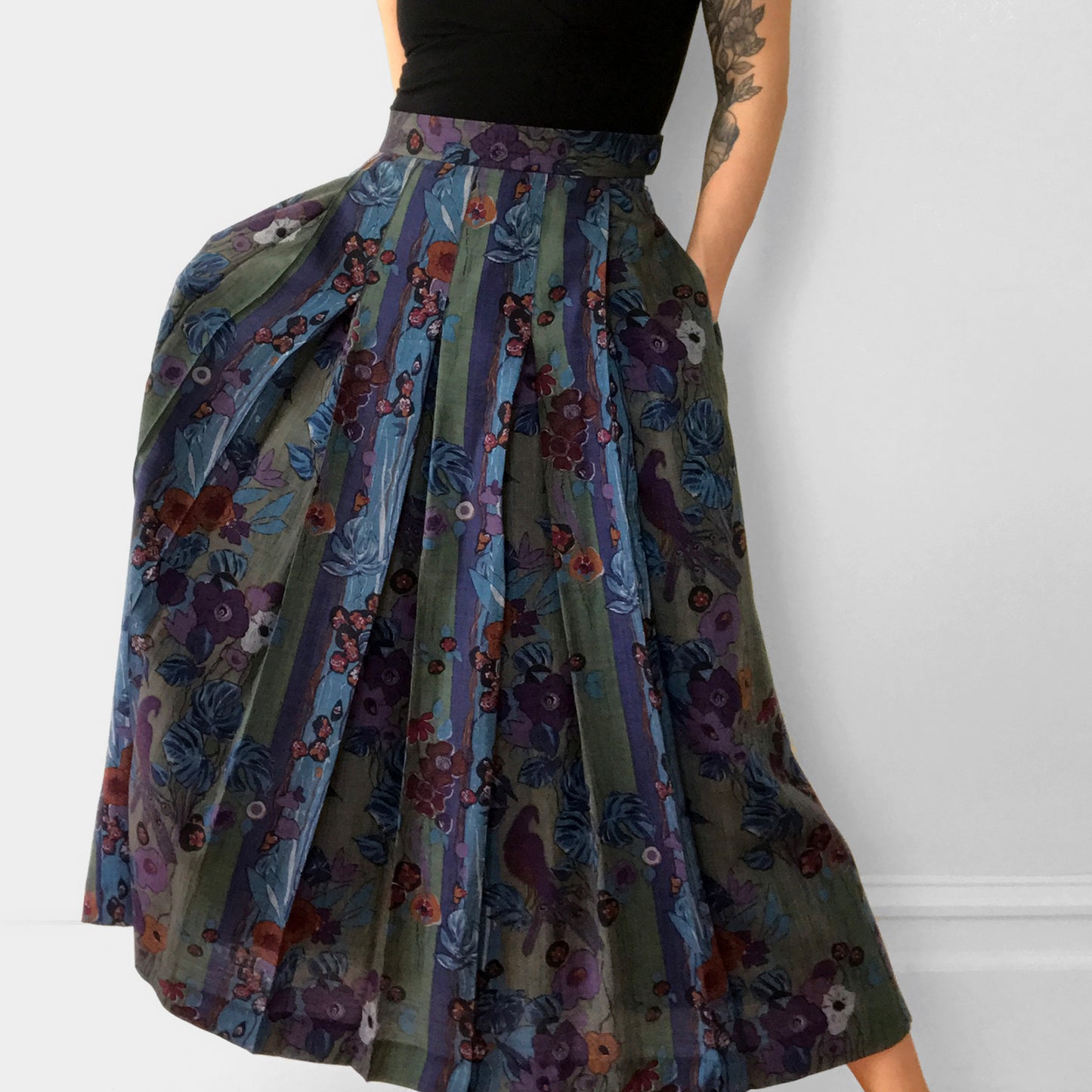 1980s Made in Austria Pure New Wool Floral and Bird Pleated Skirt