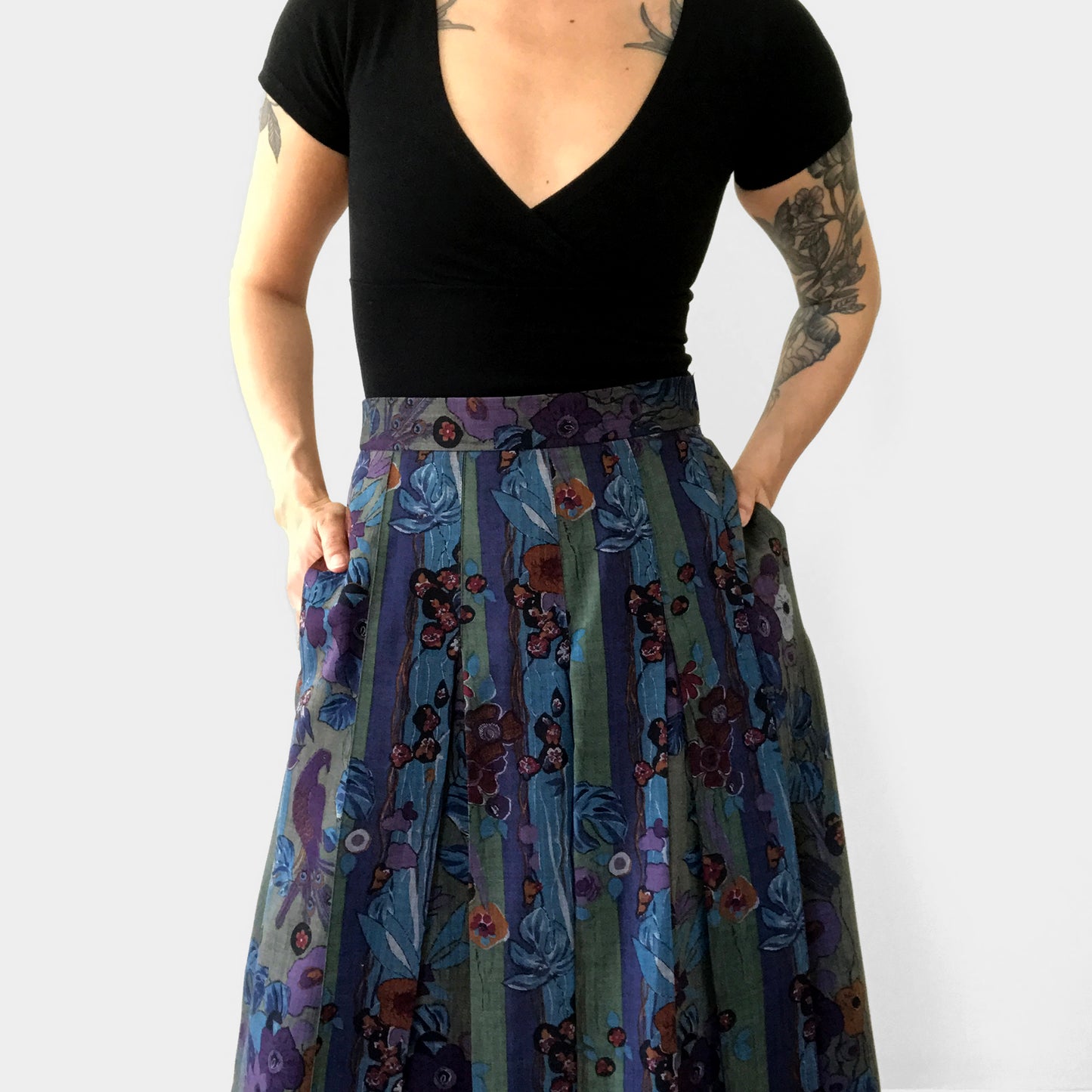 1980s Made in Austria Pure New Wool Floral and Bird Pleated Skirt