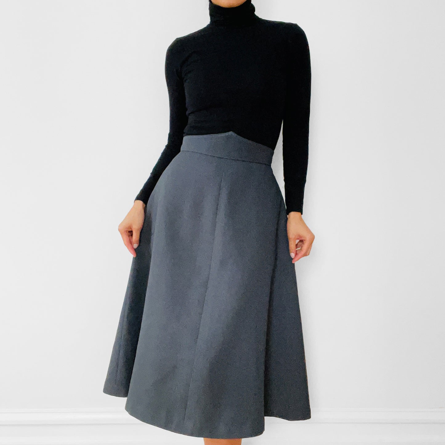 1940s High-Waisted Grey A-line Uniform Skirt