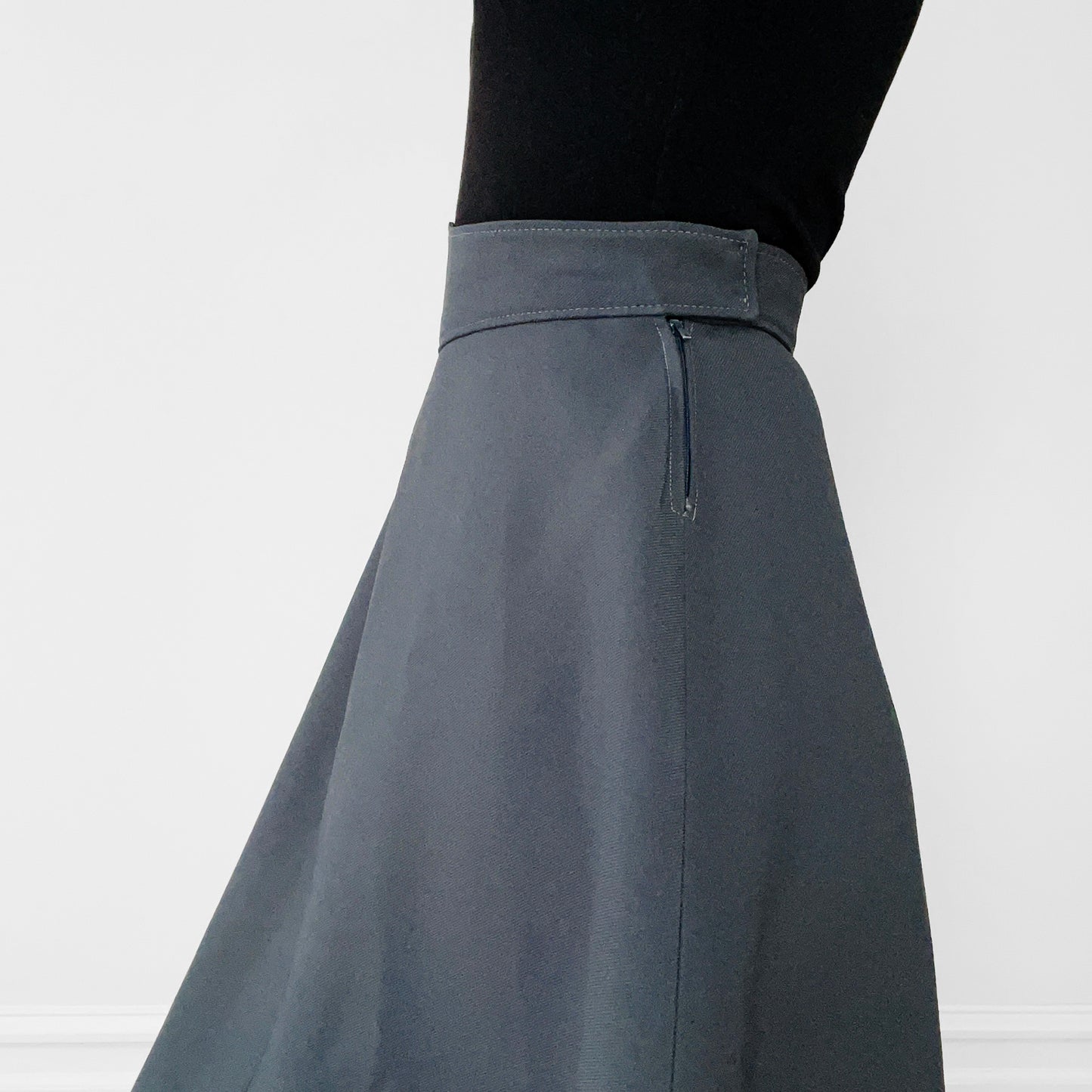 1940s High-Waisted Grey A-line Uniform Skirt