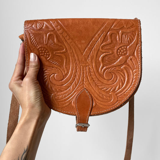 1970s Tobacco Tooled Soft Crossbody Curved Shoulder-Bag Purse