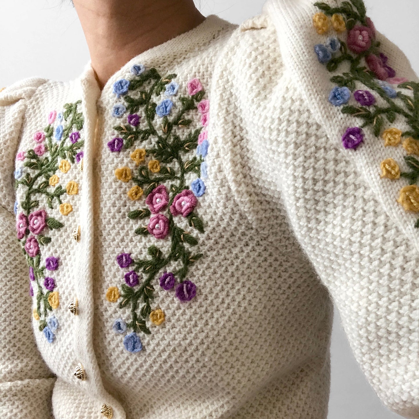 1970s Floral Embroidered Knit Puff-Sleeve Wool Cardigan