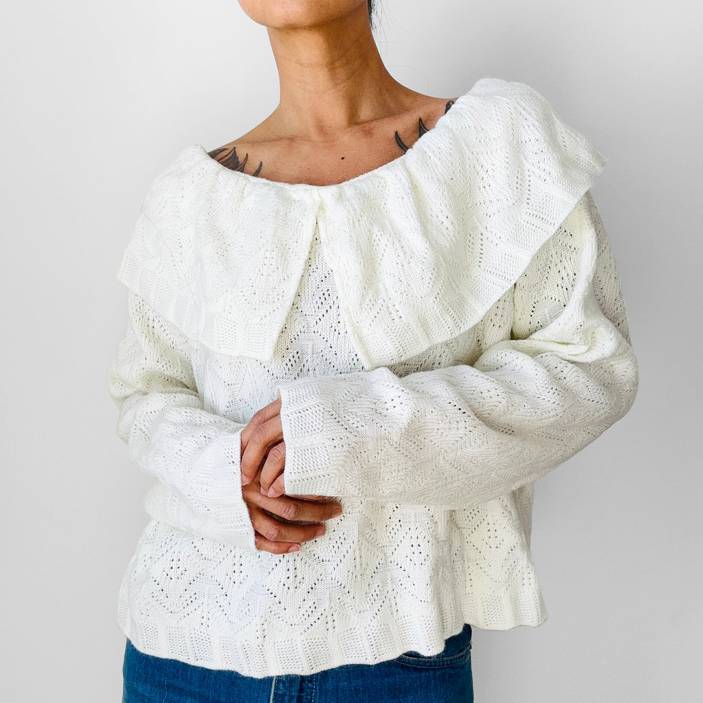 1980s White Knit Exaggerated Collar Relaxed Fitting Sweater Top