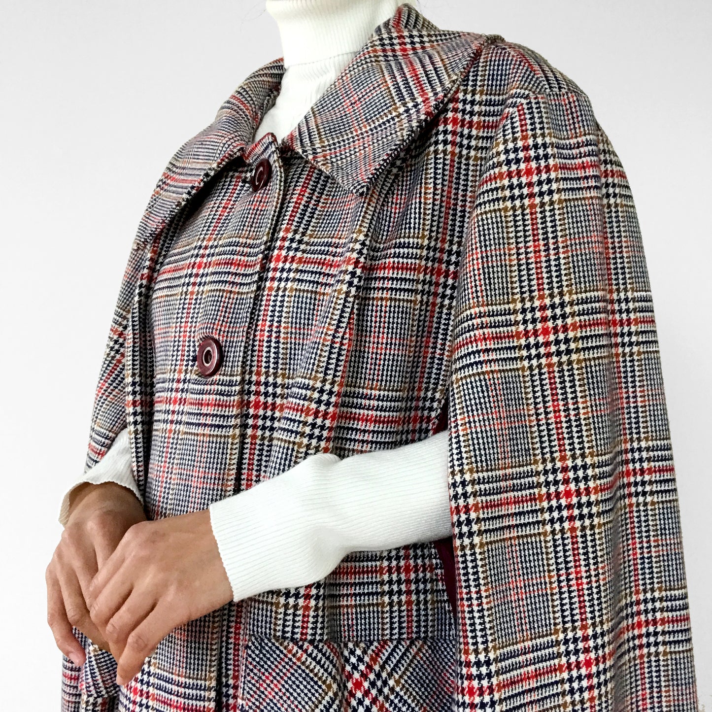 1960s Plaid Button-Front Cape Cape