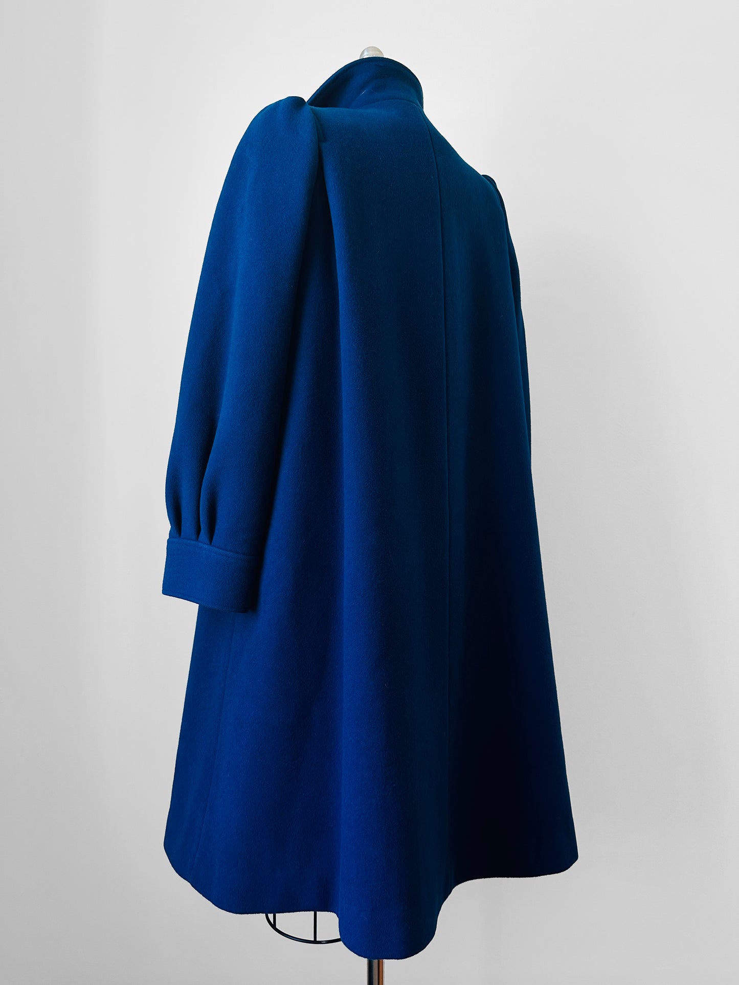 1960s Indigo Blue Made in Canada Heavy Wool Pleated Shoulder A-Line Dress Coat - Sz. S