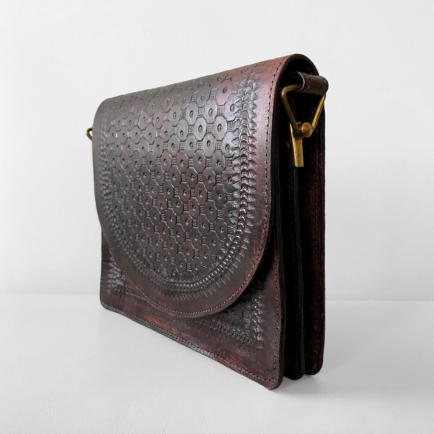 1970s Structured Dark-Brown Tooled Leather Crossbody Purse