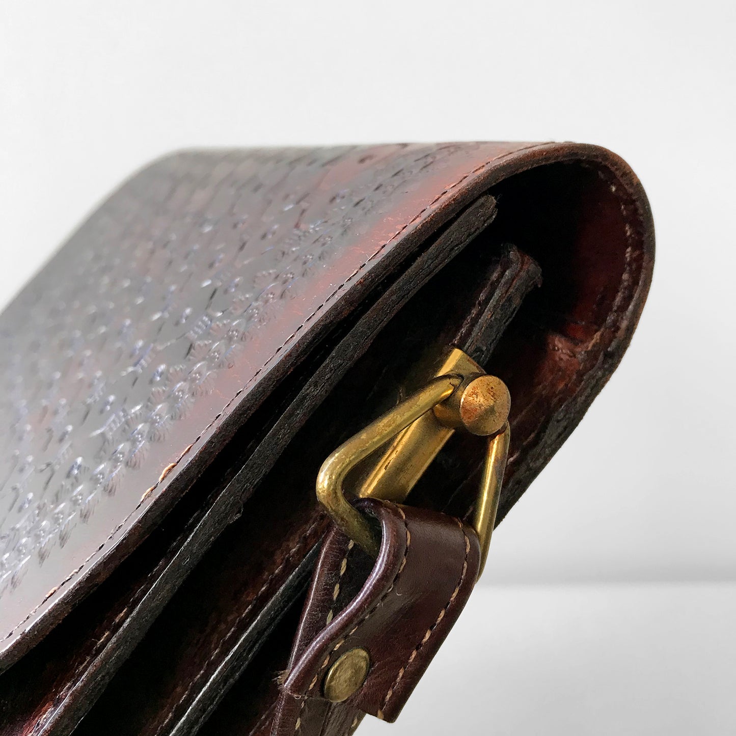 1970s Structured Dark-Brown Tooled Leather Crossbody Purse