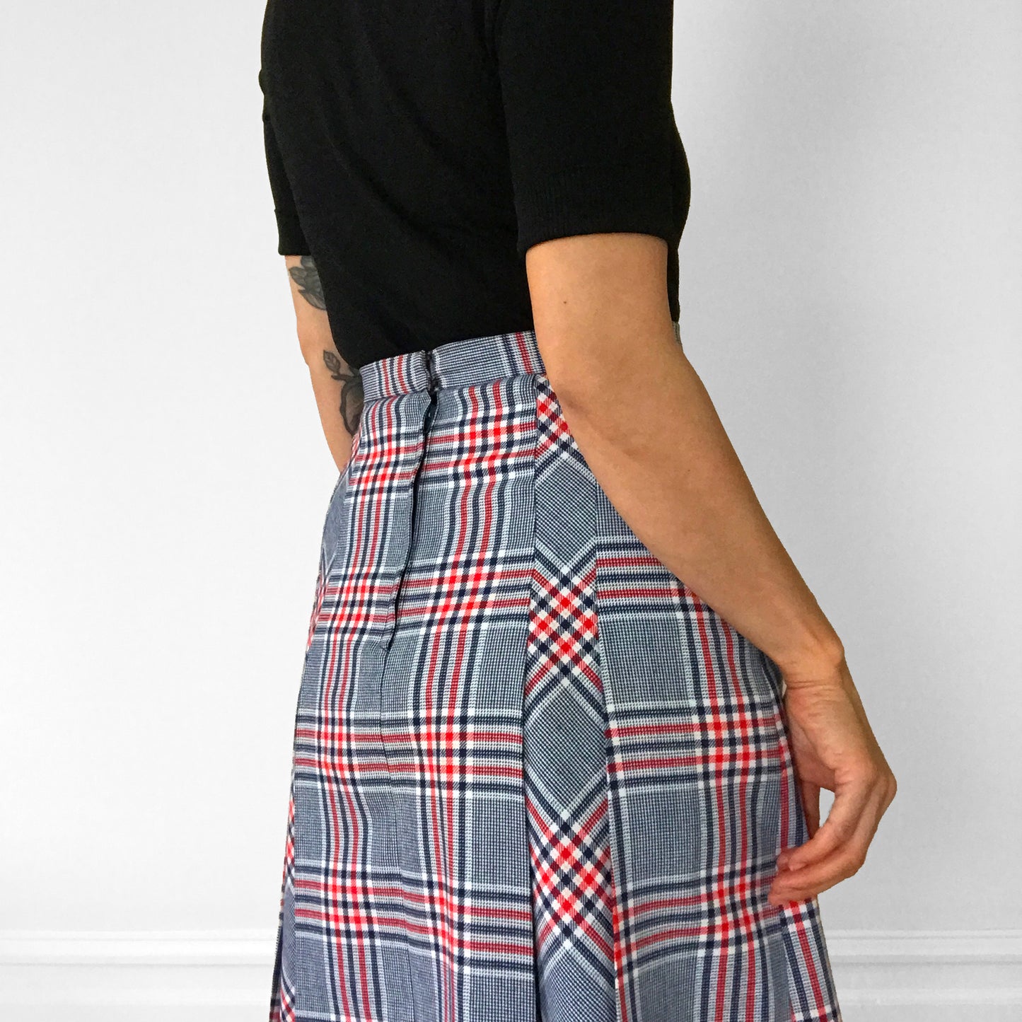 1960s Plaid Pleated A-Line Inverted Pleat Skirt and Jacket Set