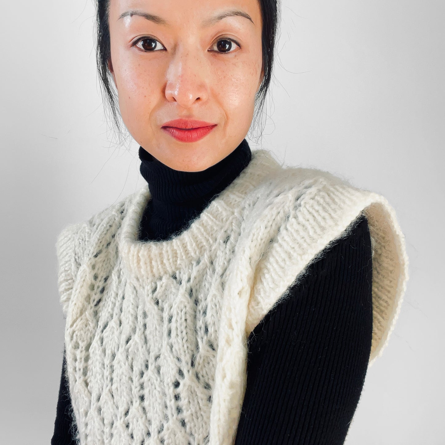 Handmade Off-White Sleeveless Knit Sweater