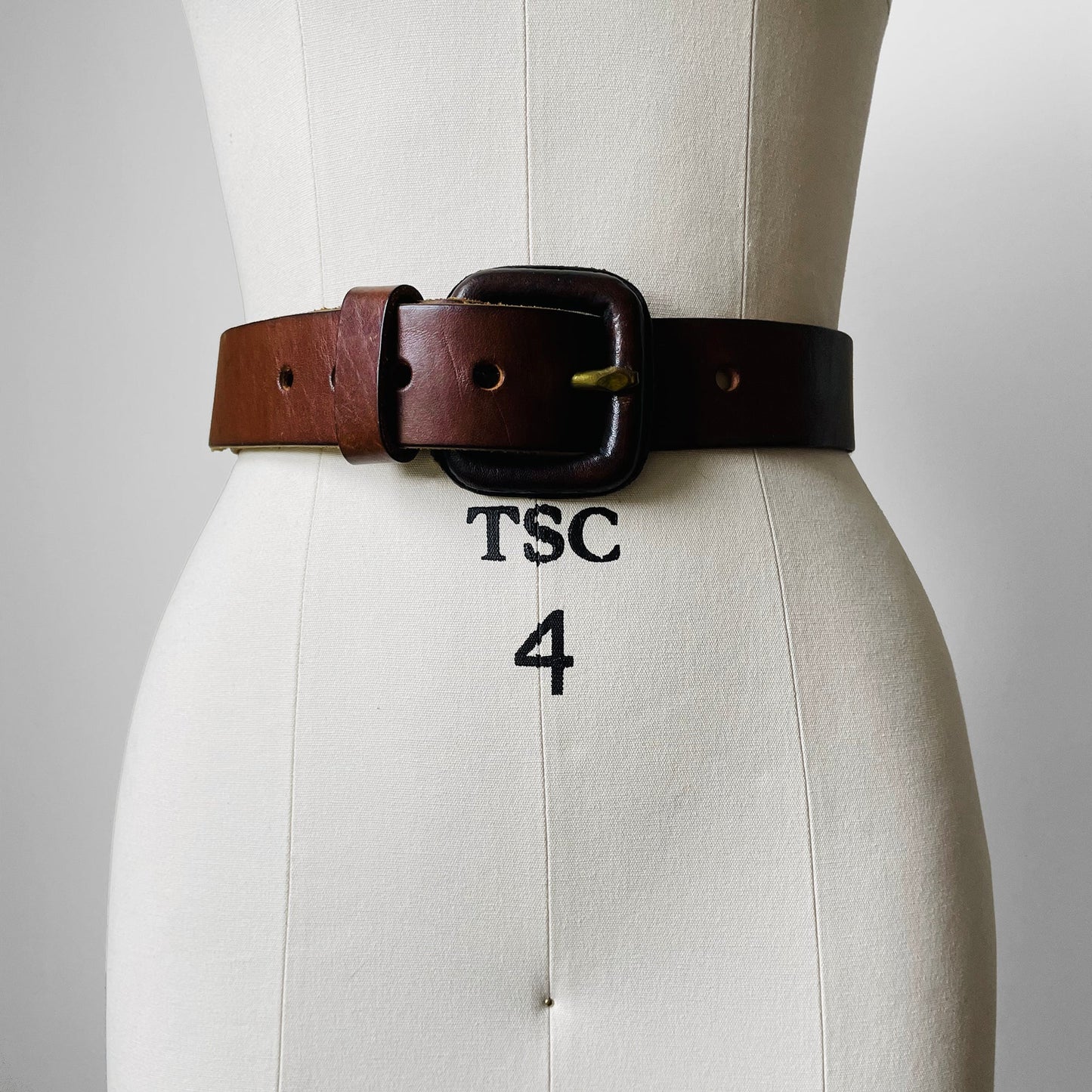 Heavy Auburn Leather Buckle Belt - Sz. 24-30