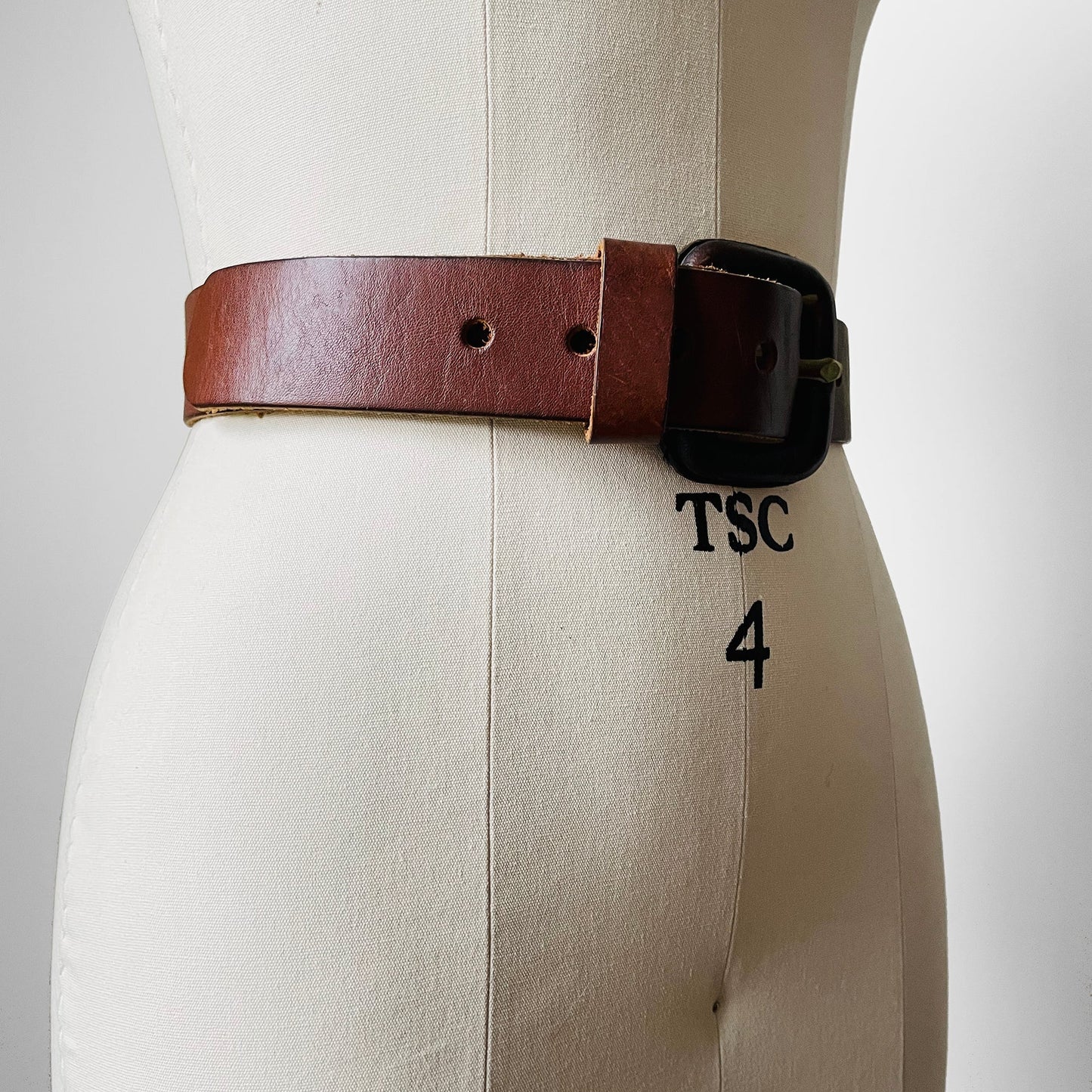 Heavy Auburn Leather Buckle Belt - Sz. 24-30