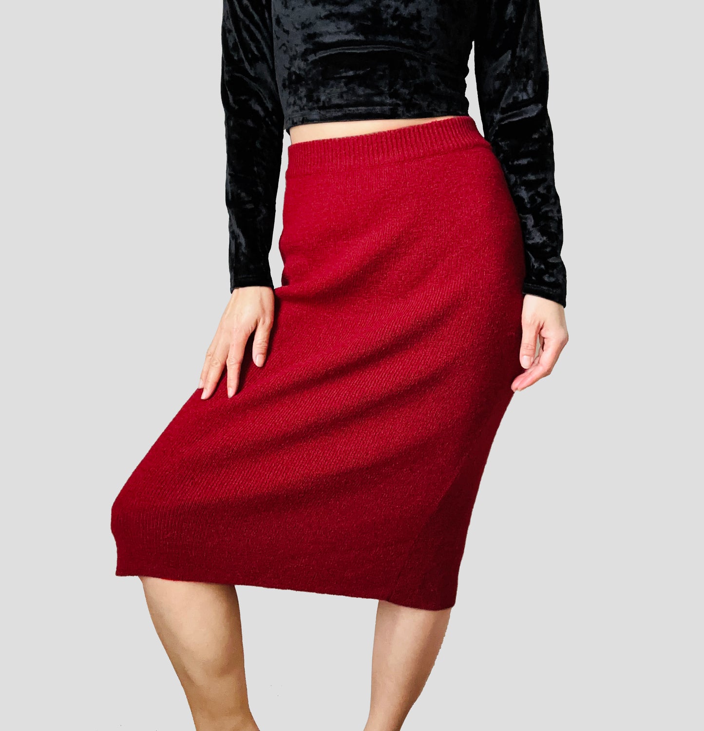 1990s Deep Red Woven Knit Elastic Waist Midi-Length Tube Skirt - Waist 29-34